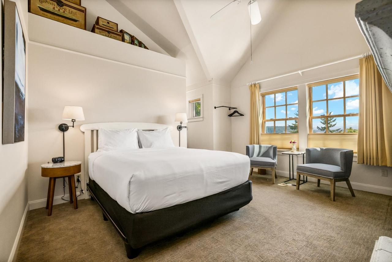 Saratoga Inn Langley Eksteriør bilde
